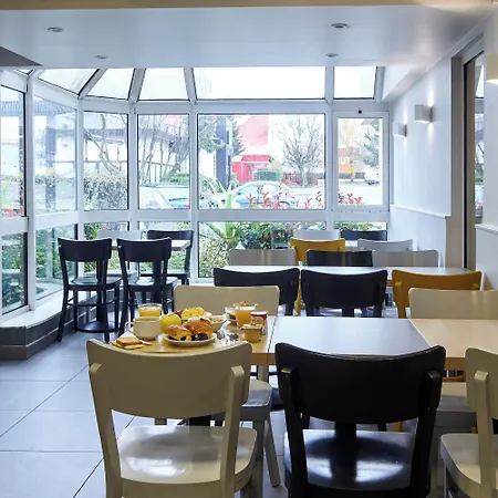 En Brie 2* La Queue-en-Brie