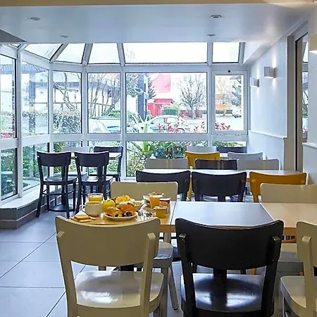 En Brie Hotel 2*