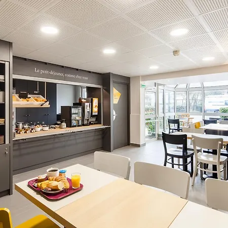 En Brie فندق La Queue-en-Brie