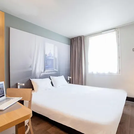 En Brie فندق La Queue-en-Brie